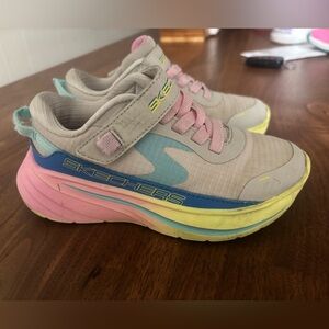 Sketchers size 11 little girls wave 92-imara lite tennis shoes Velcro strap